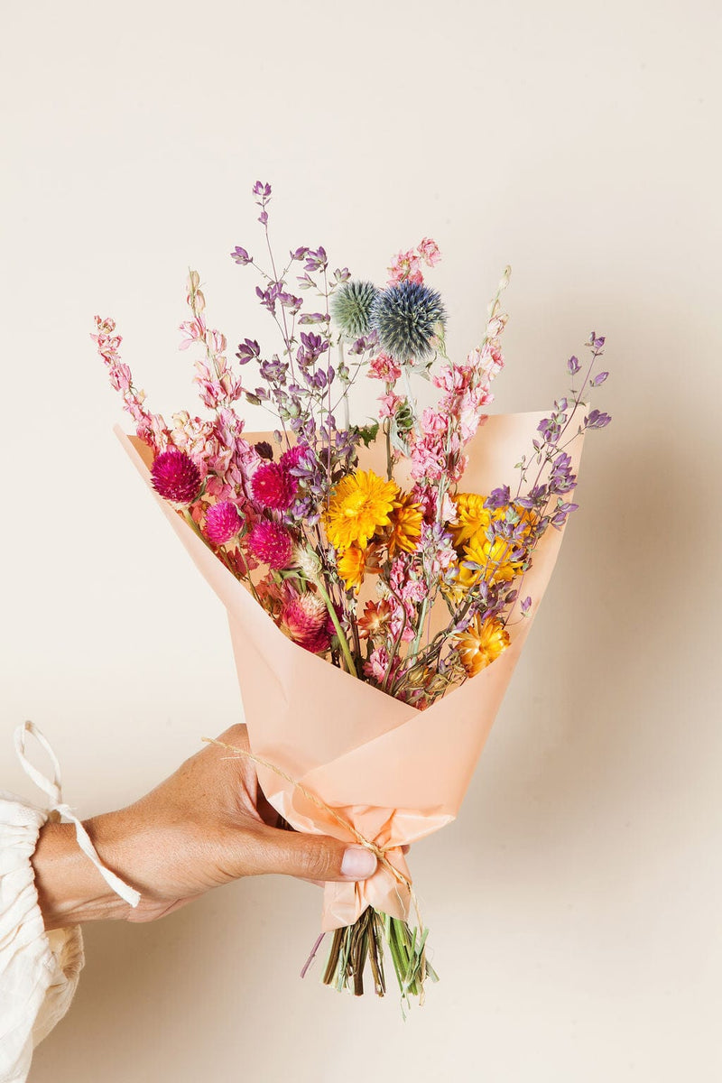 Bouquets Bright Small Field Bouquet send a bouquet- the best flower delivery