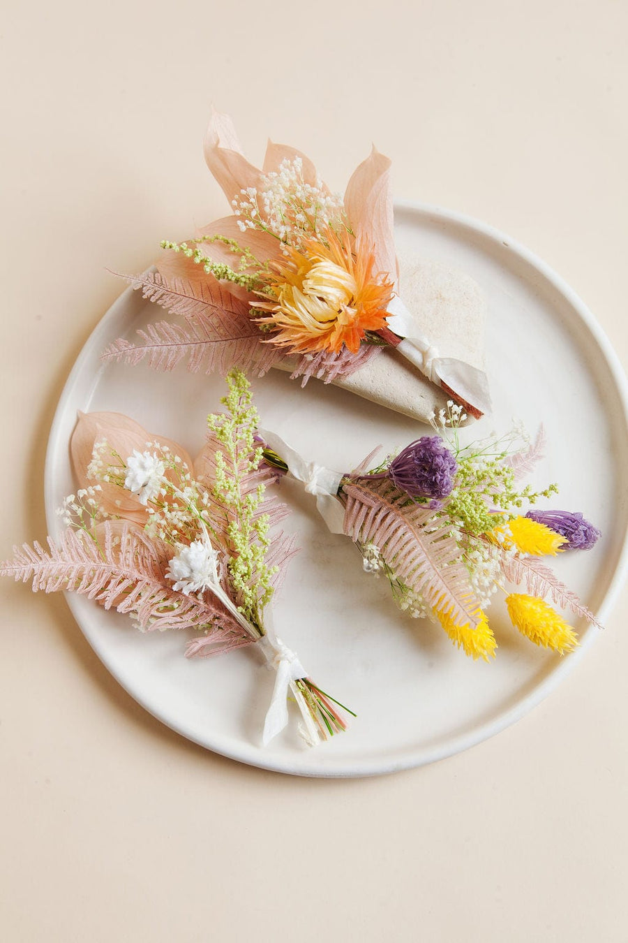 Wedding Everlasting Boutonniere send a bouquet- the best flower delivery