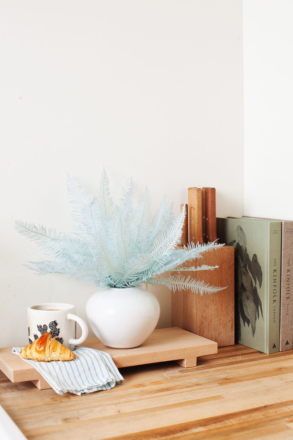 Bunches Preserved Baby Blue Star Fern send a bouquet- the best flower delivery