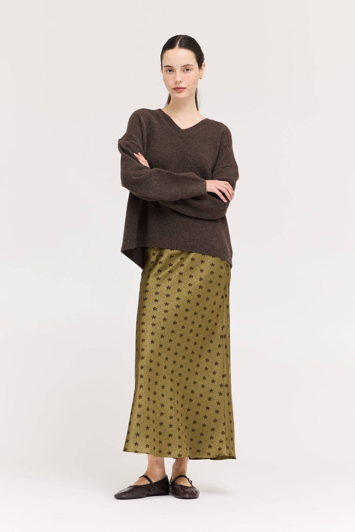50685PD - FLORAL SATIN SLIP SKIRT: CREAM / Contemporary / M send a bouquet- the best flower delivery