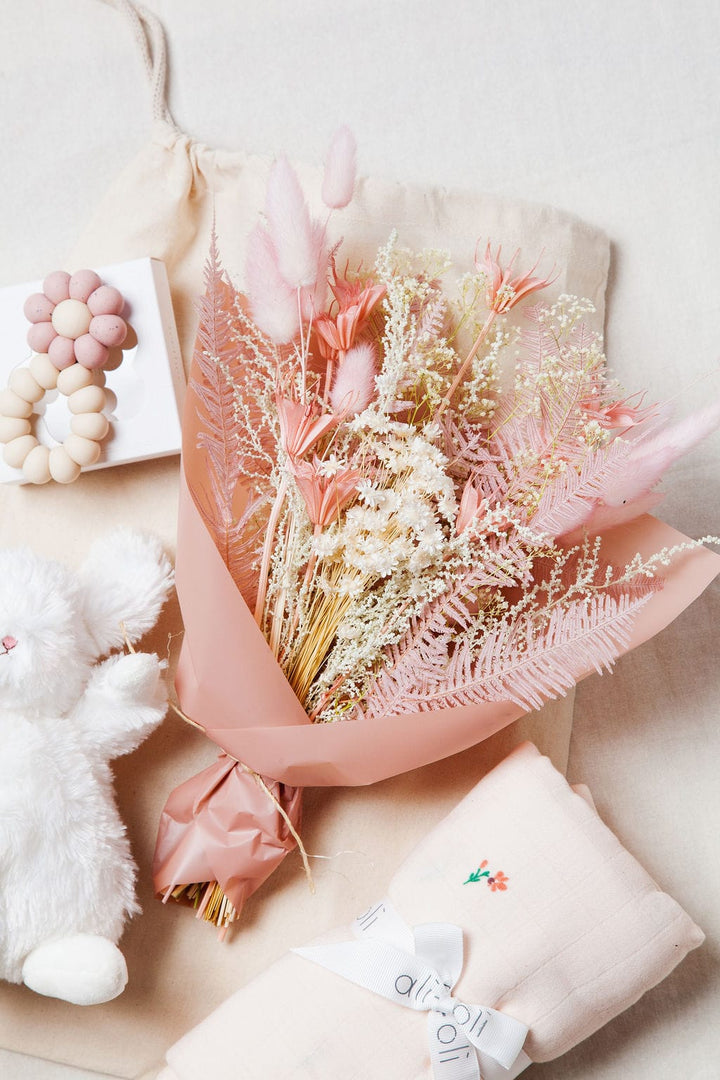 Gift Giving Baby Girl Gift Set send a bouquet- the best flower delivery