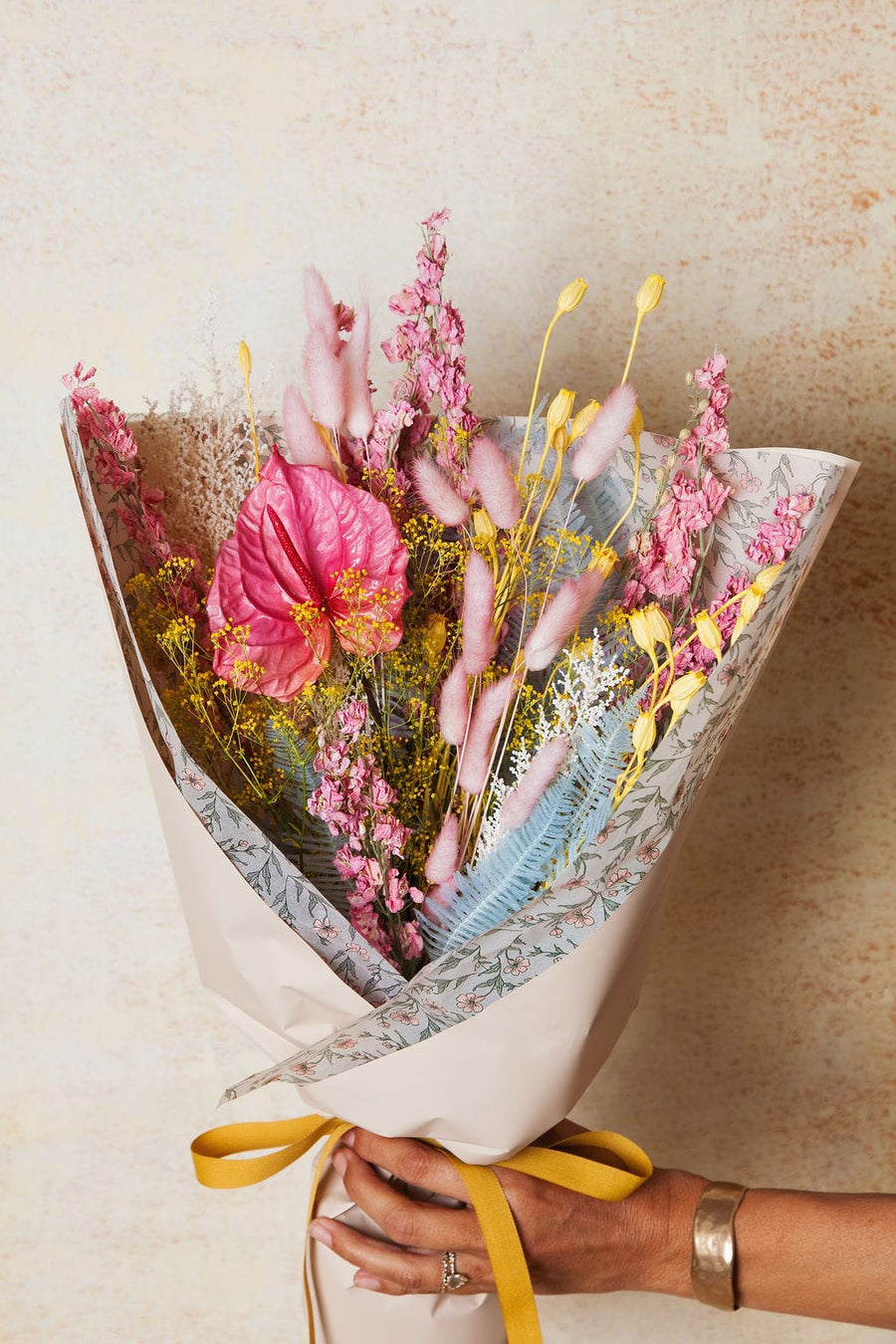 Bouquet of the Month Club send a bouquet- the best flower delivery