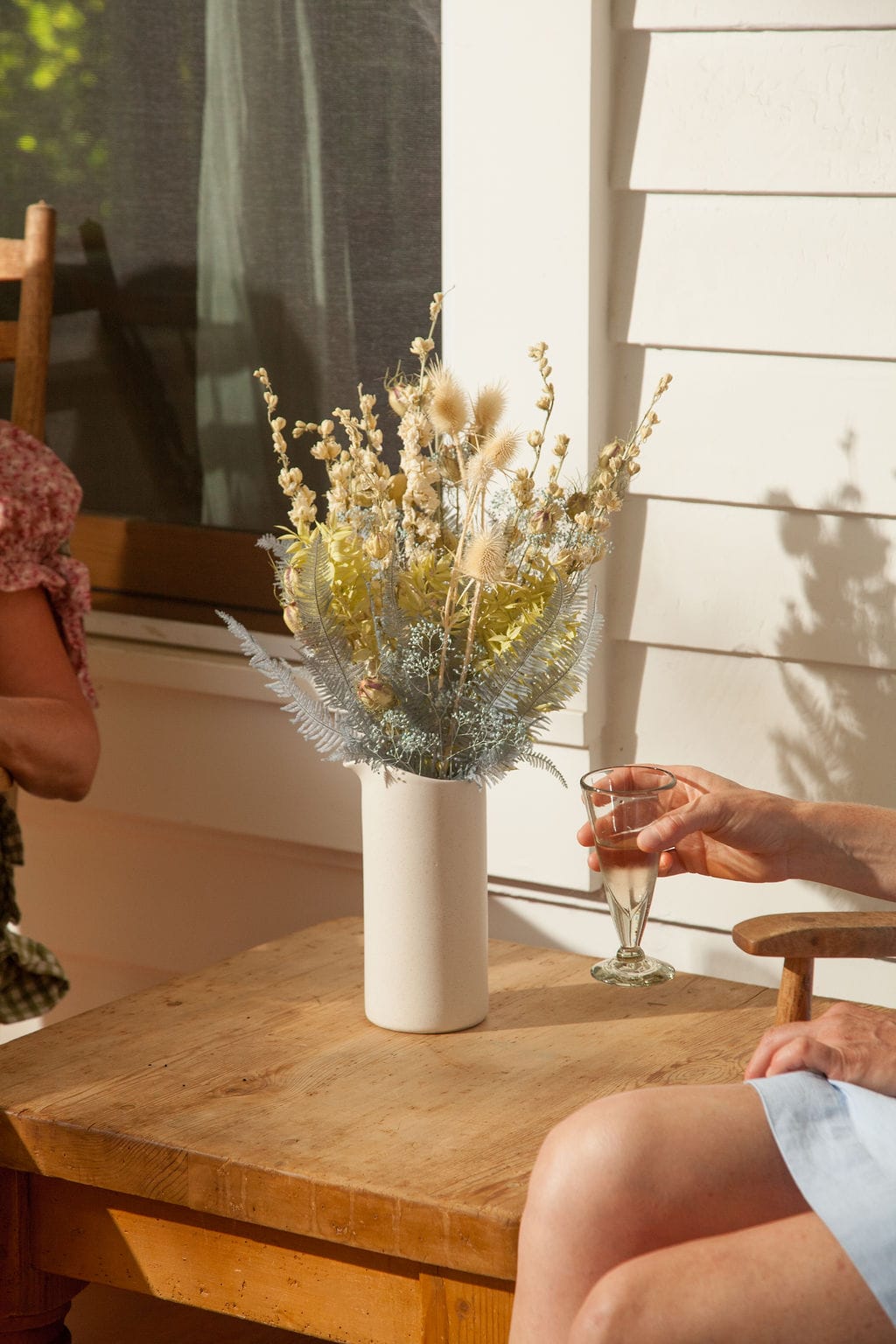 Bouquet of the Month send a bouquet- the best flower delivery