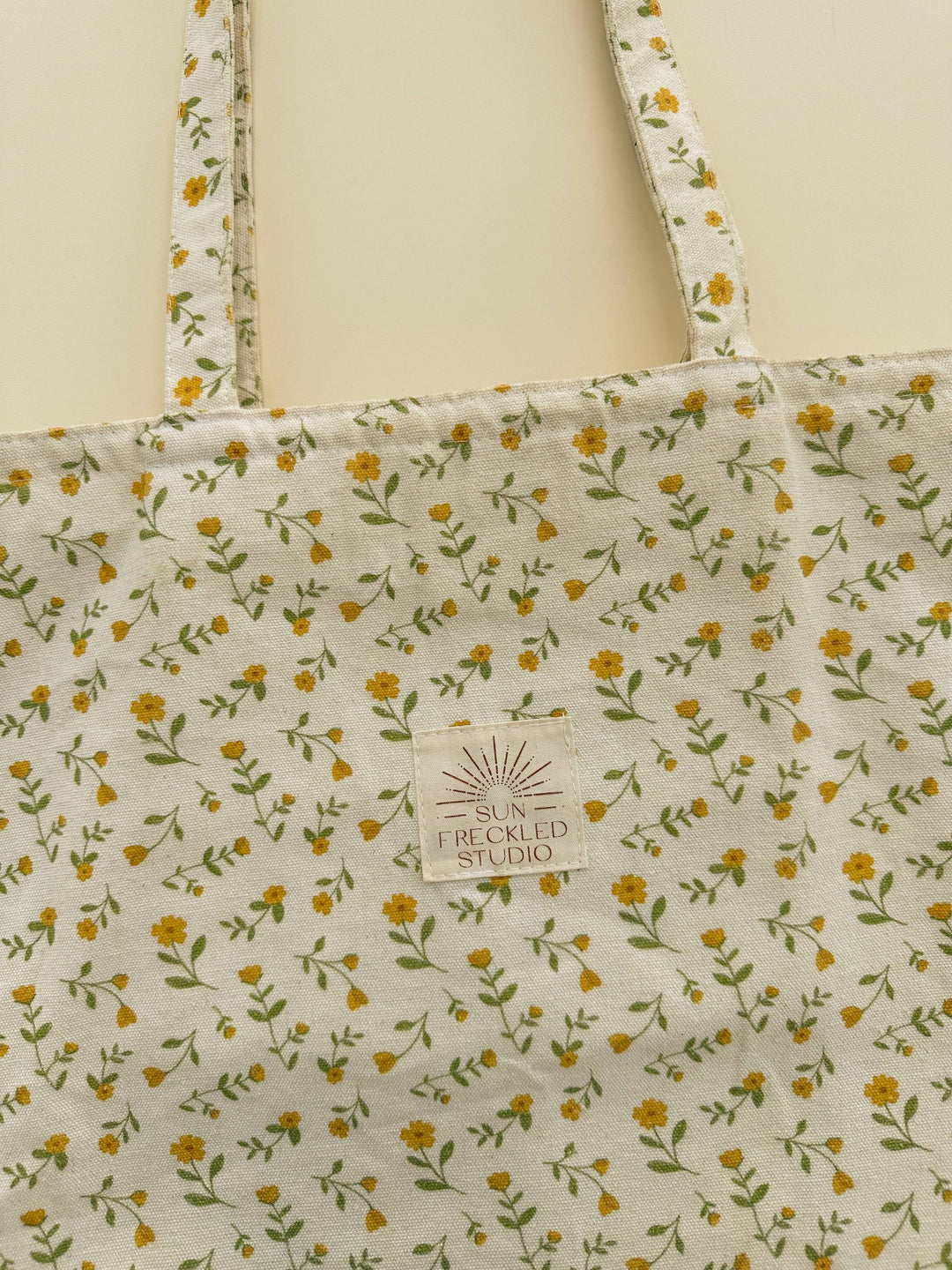 Buttercup Tote Bag: Wide send a bouquet- the best flower delivery