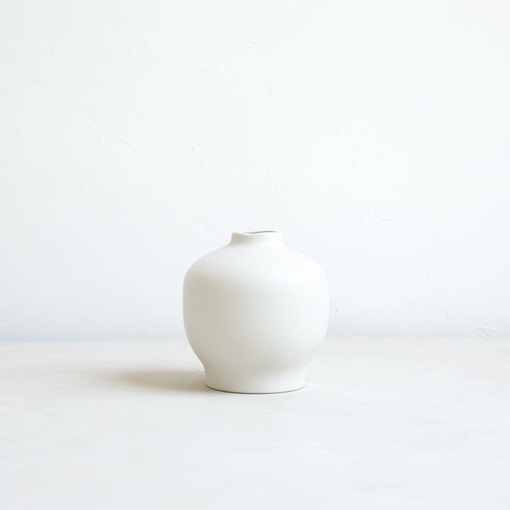 Ceramic Blossom Vase, Matte White: Short send a bouquet- the best flower delivery