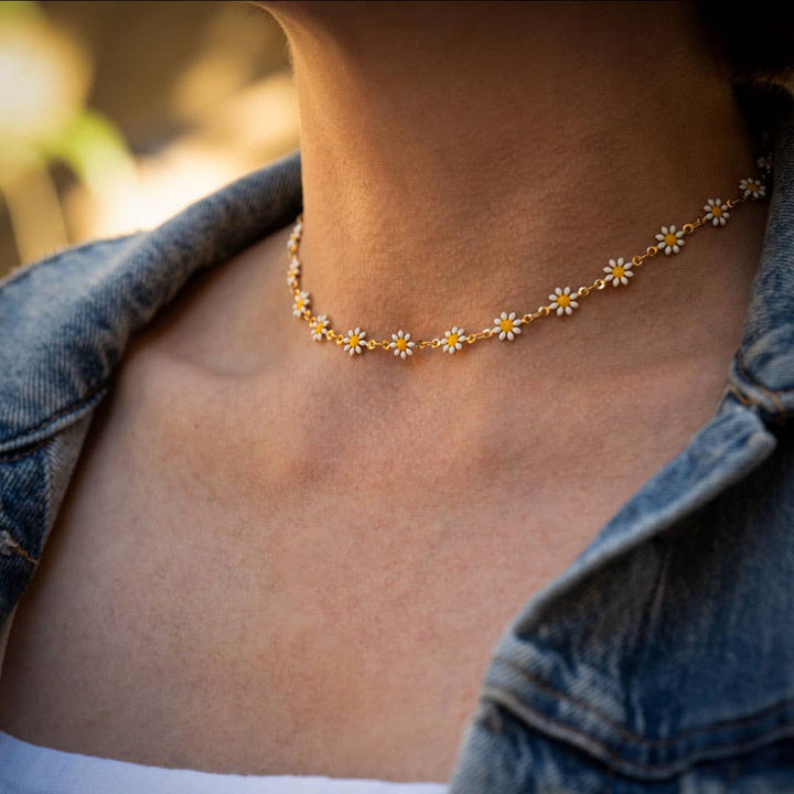Daisy Chain Choker send a bouquet- the best flower delivery