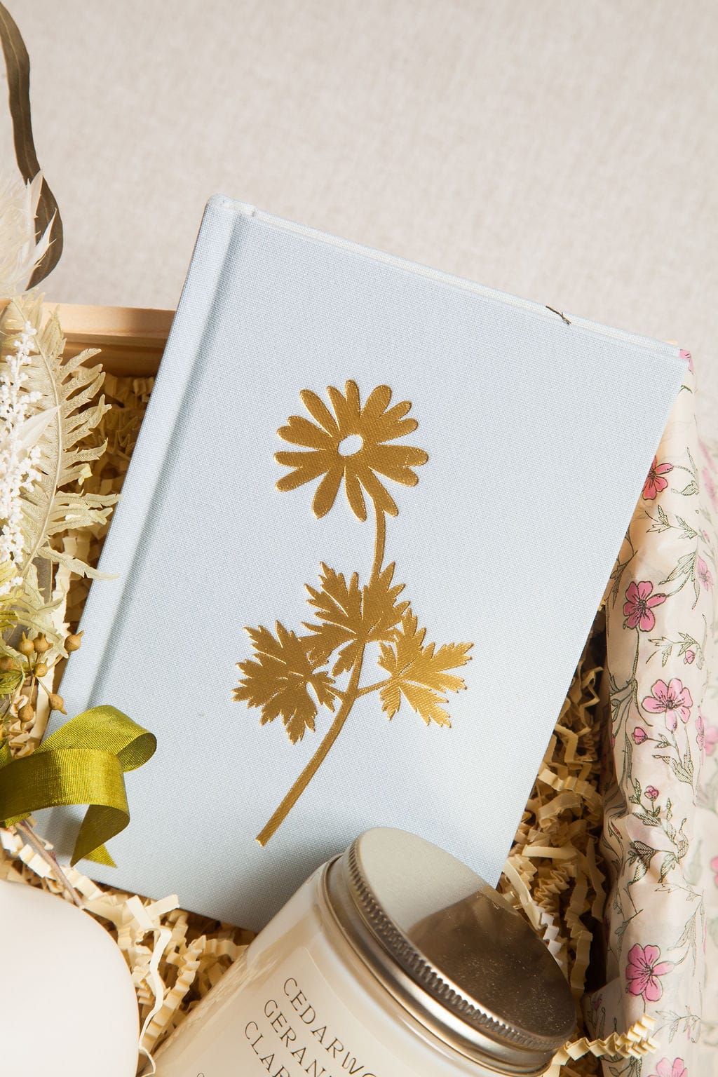 Gift Giving Dream Gift Set send a bouquet- the best flower delivery