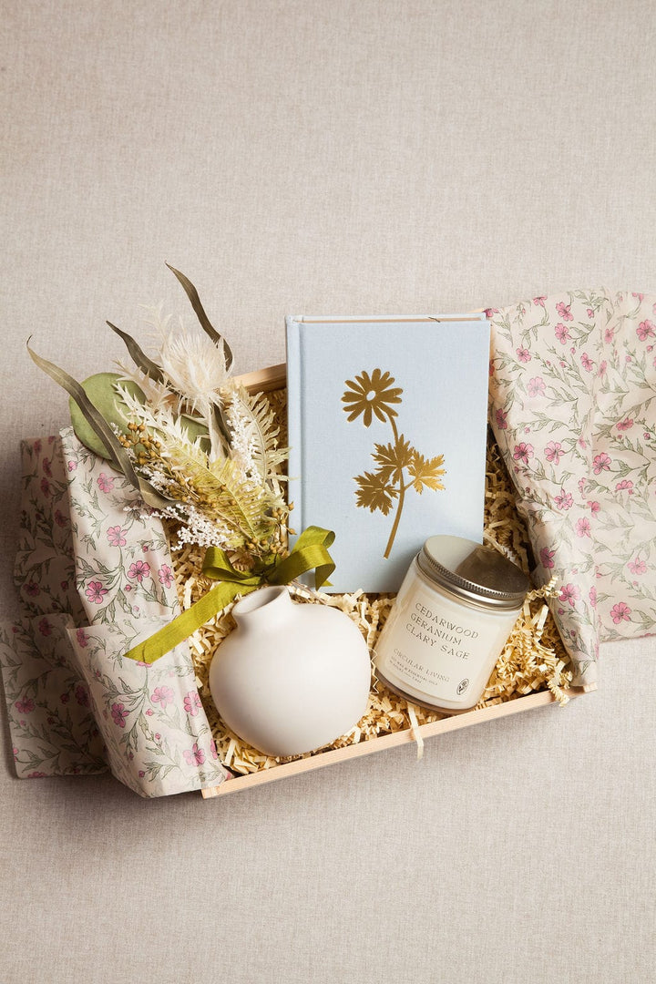 Gift Giving Dream Gift Set send a bouquet- the best flower delivery