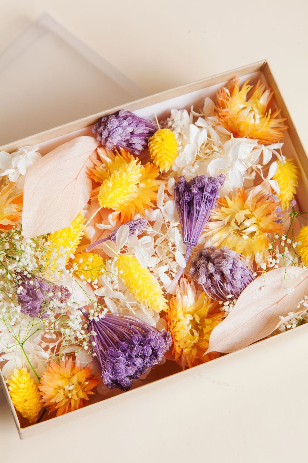 Wedding Dried Flower Confetti send a bouquet- the best flower delivery