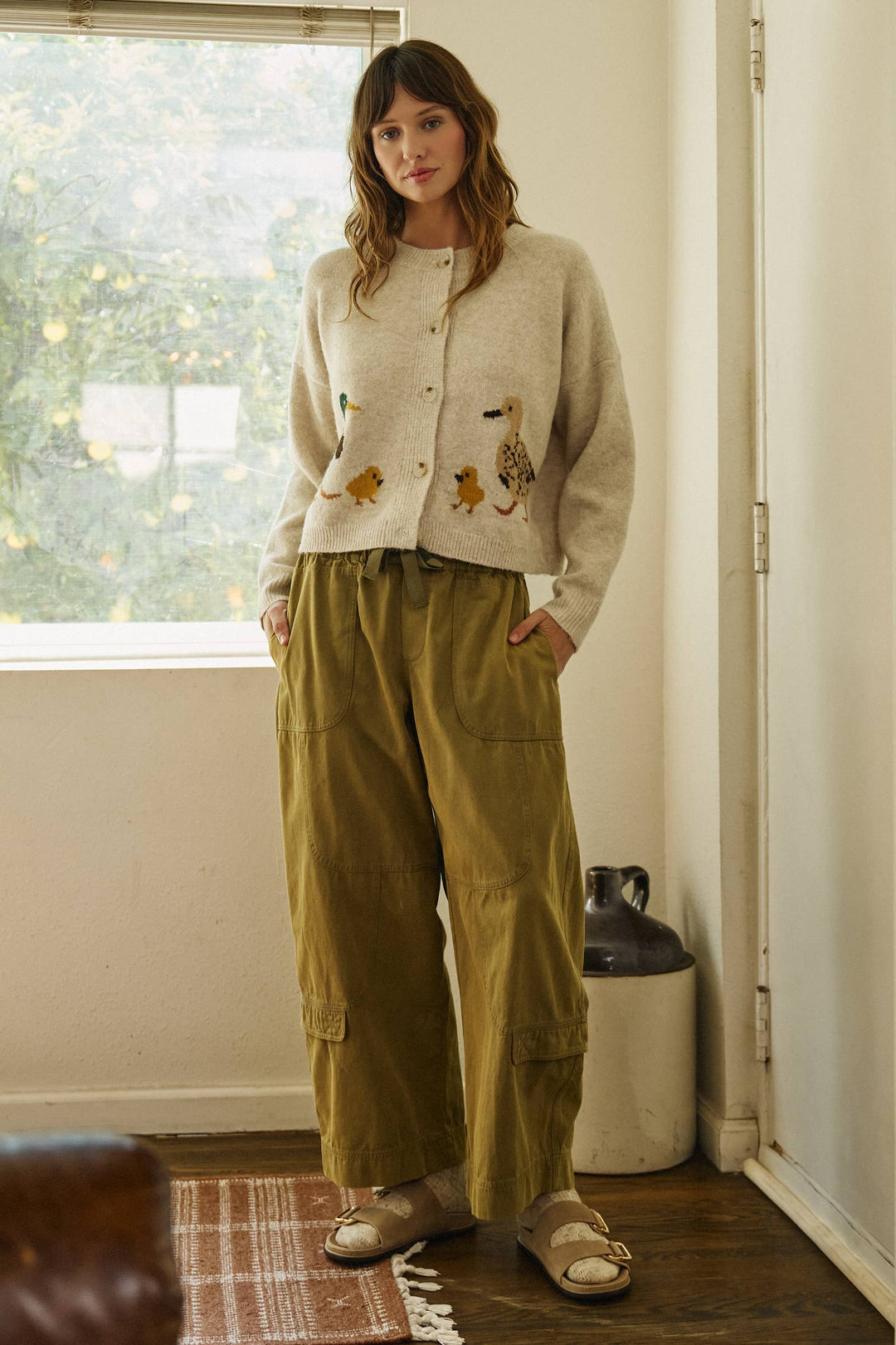 Duckling Parade Intarsia Cardigan: Oatmeal / SM-ML send a bouquet- the best flower delivery