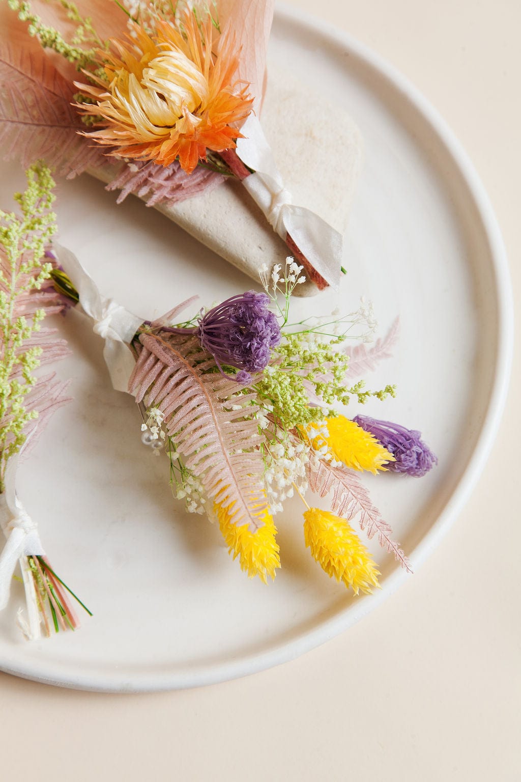 Wedding Everlasting Boutonniere send a bouquet- the best flower delivery