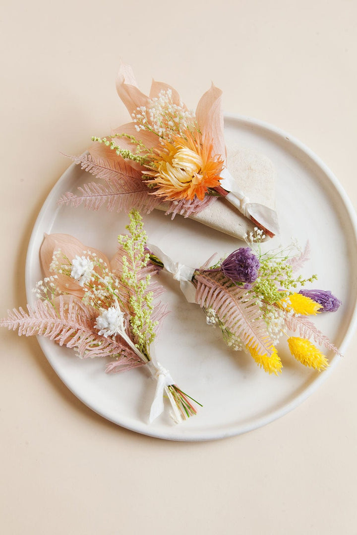 Wedding Everlasting Boutonniere send a bouquet- the best flower delivery