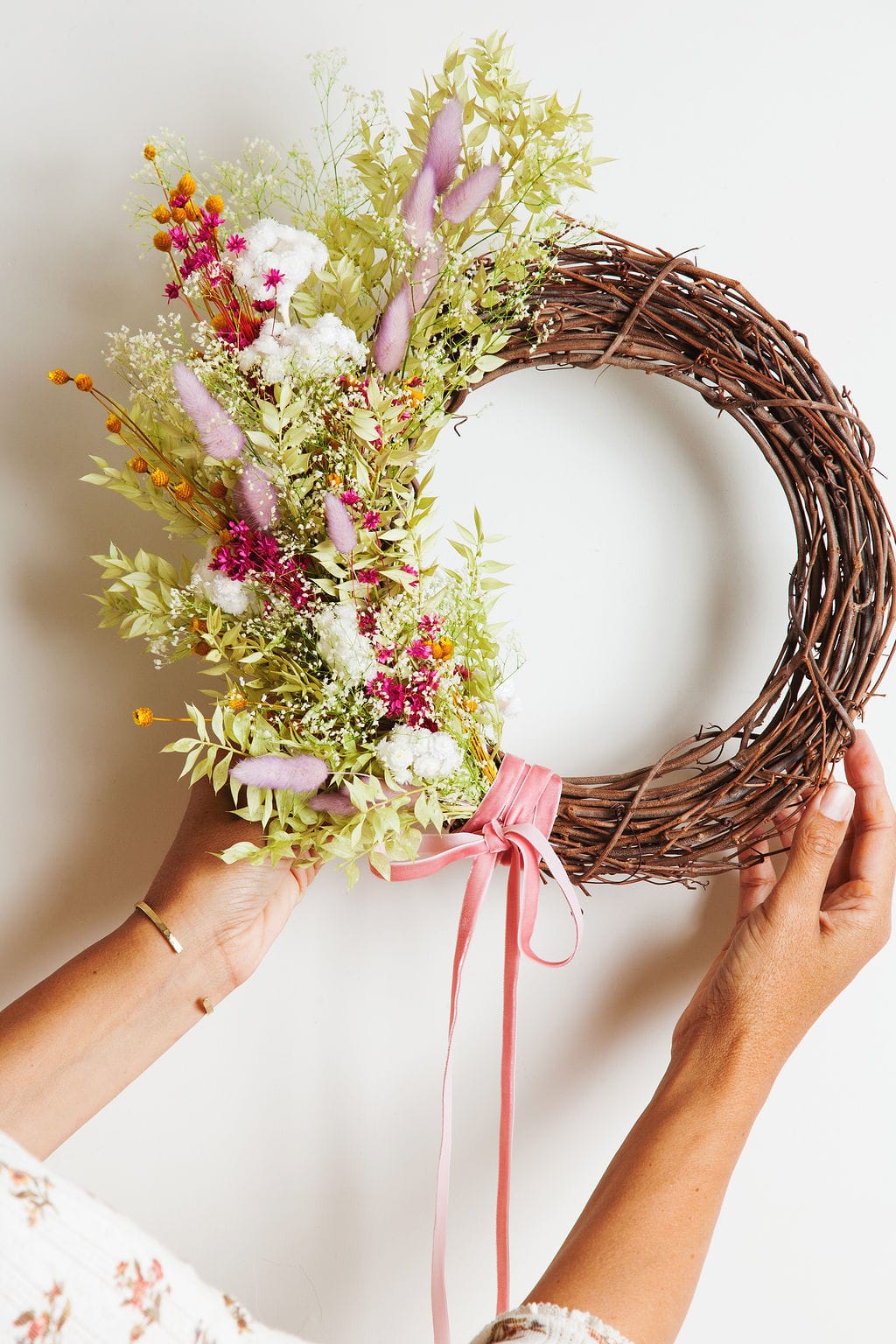 Wreaths Everlasting Mother's Day Wreath send a bouquet- the best flower delivery