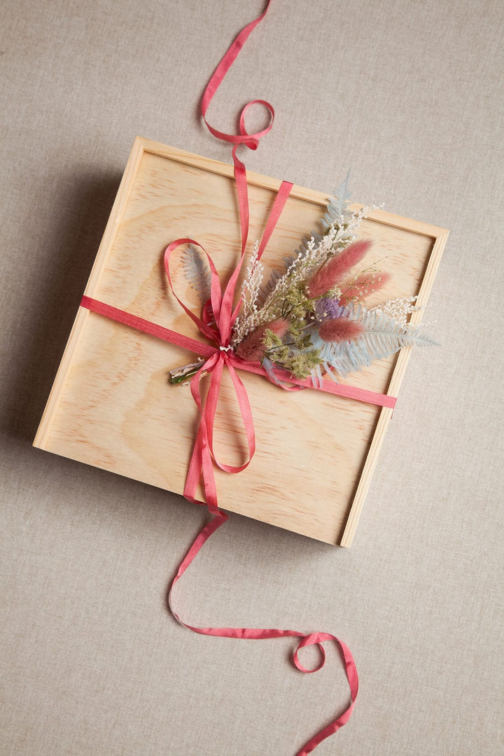 Gift Giving Fable Rune x Idlewild Gift Box send a bouquet- the best flower delivery