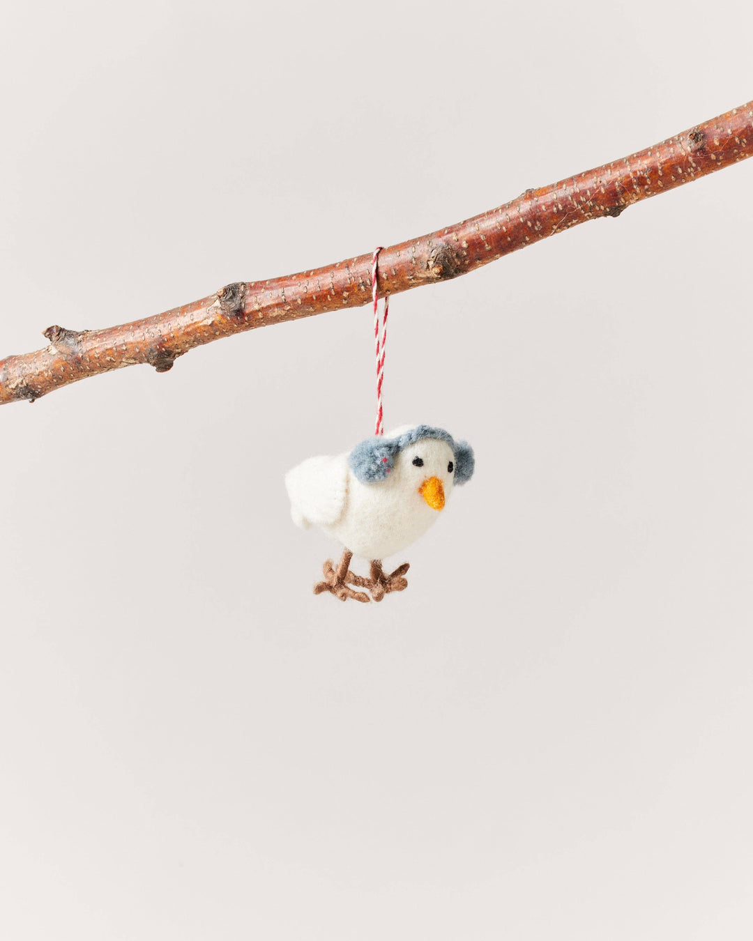 Felted Bird Ornament: Mistletoe send a bouquet- the best flower delivery