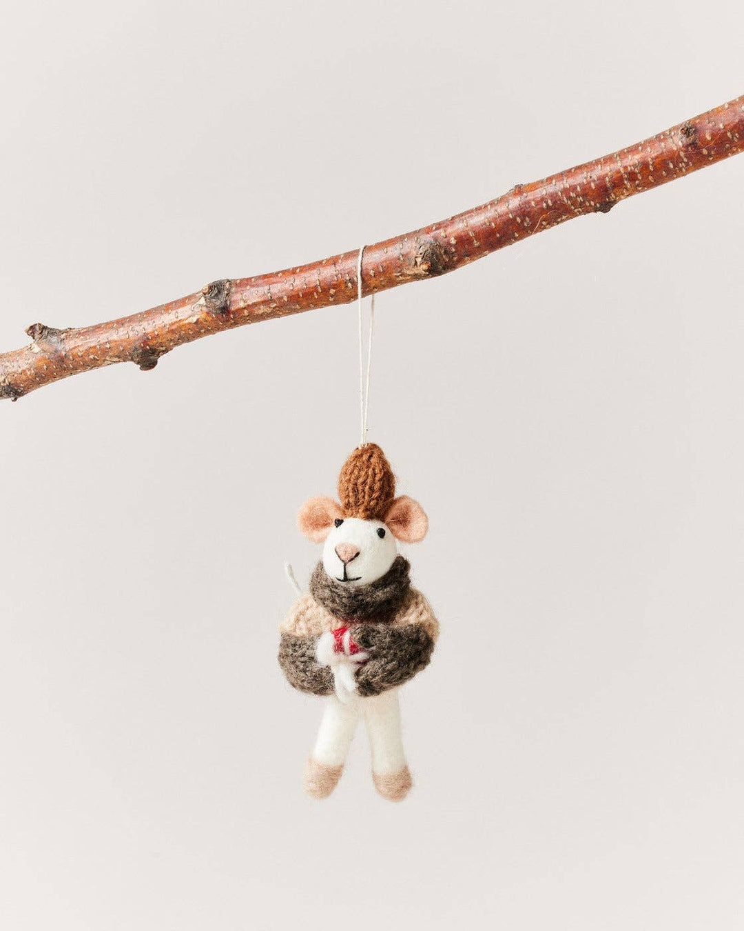 Felted Mouse Ornament: Jolly send a bouquet- the best flower delivery