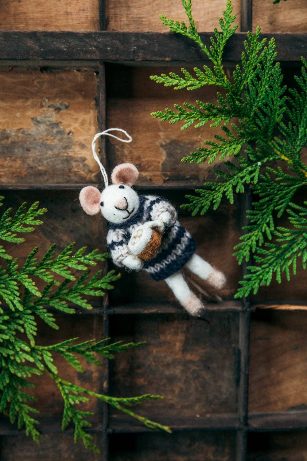 Felted Mouse Ornament - Morning Mug Mouse send a bouquet- the best flower delivery