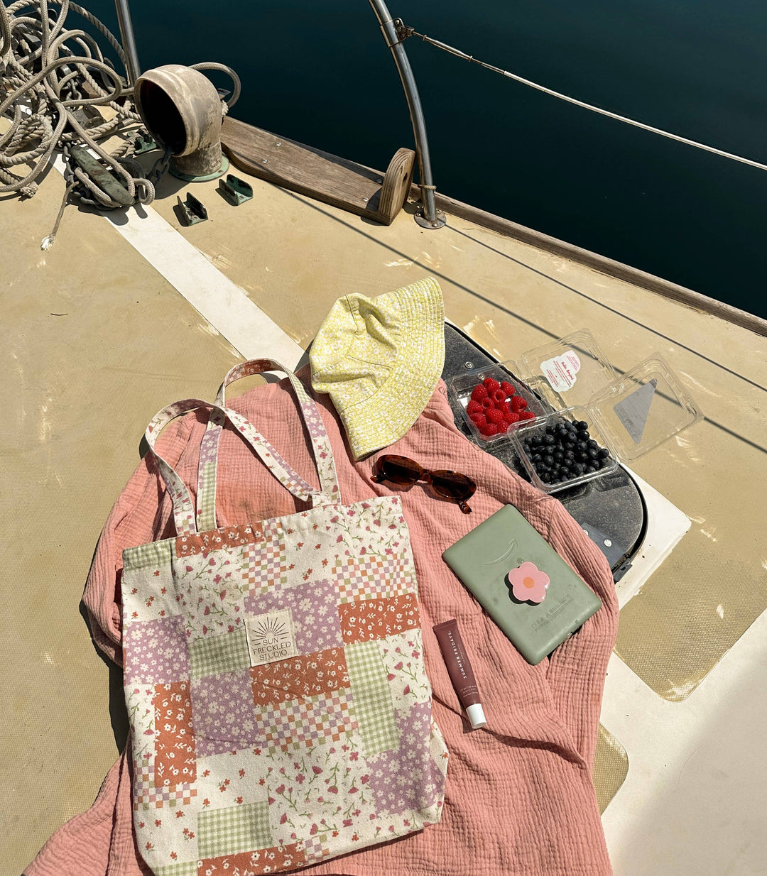 Flower Patch Tote Bag: Original send a bouquet- the best flower delivery