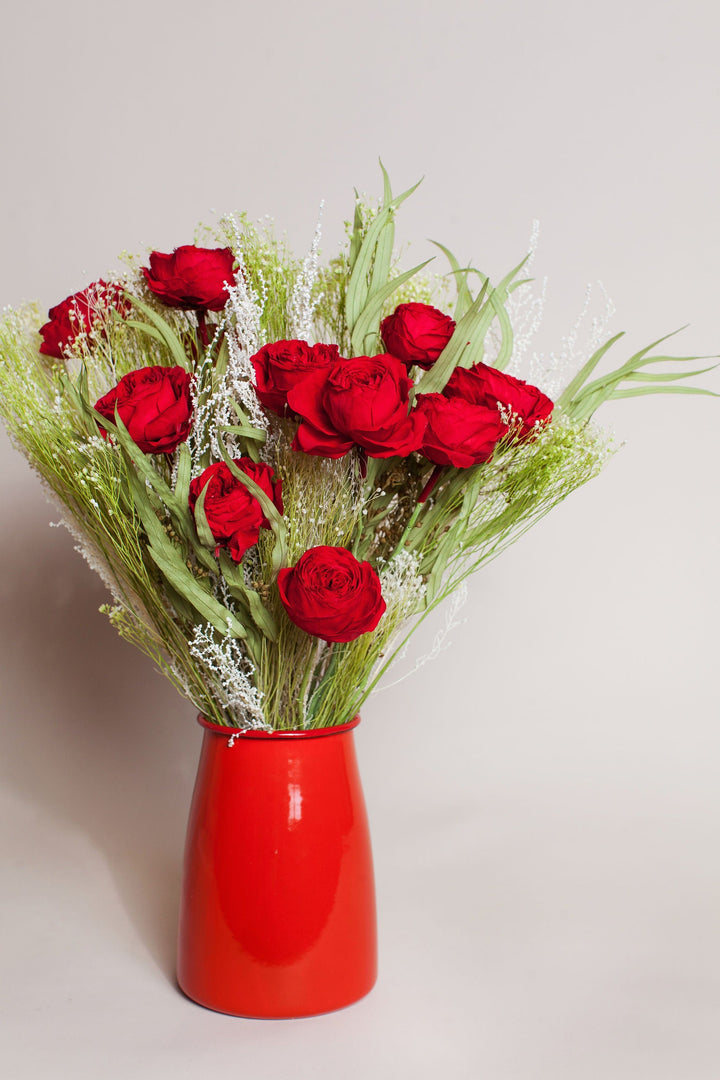 Bouquets Forever Dozen Red Roses send a bouquet- the best flower delivery