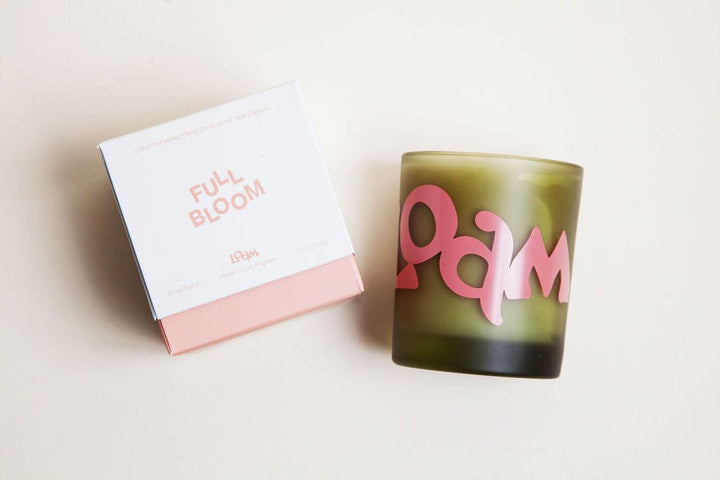 candle Full Bloom Candle send a bouquet- the best flower delivery