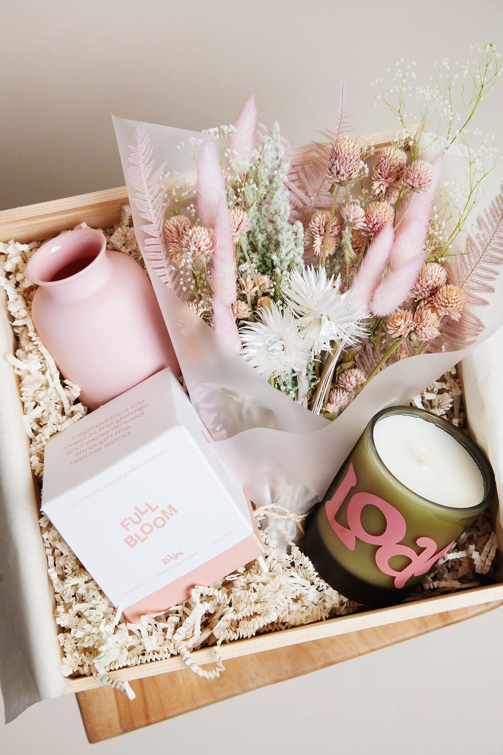 Gift Giving Full Bloom Gift Box send a bouquet- the best flower delivery