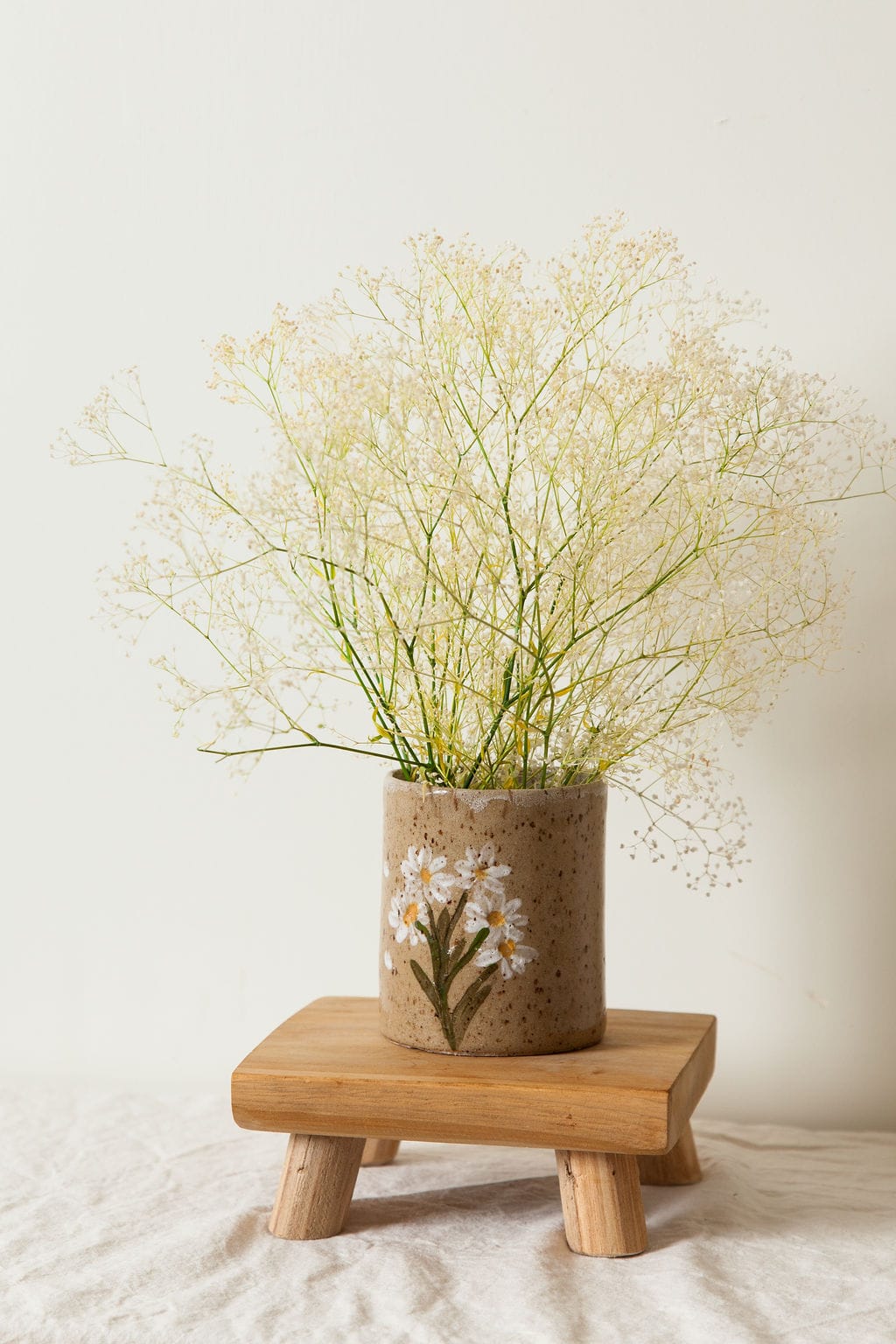 Vase Handmade Daisy Vase send a bouquet- the best flower delivery