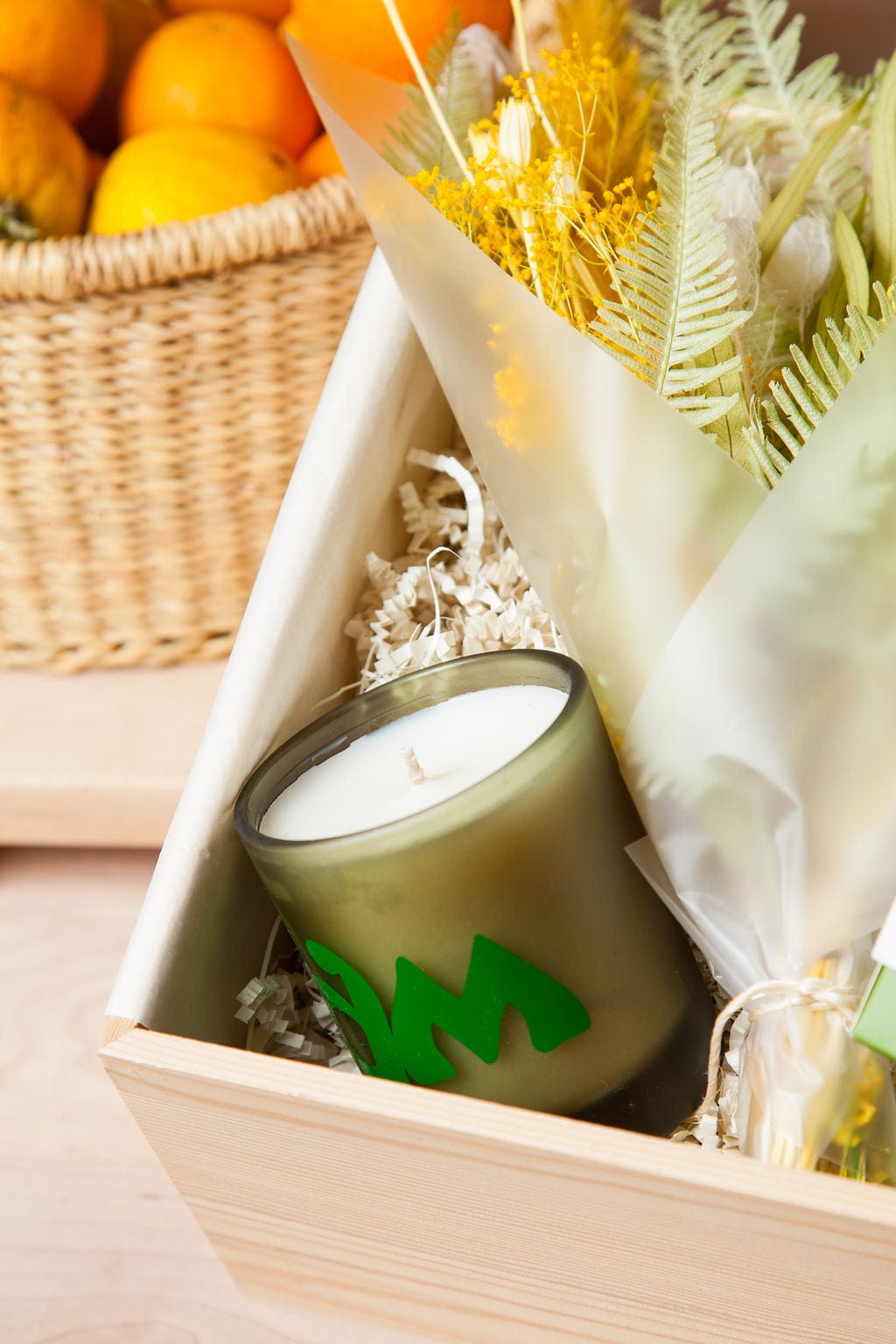 Gift Giving Harvest Gift Box send a bouquet- the best flower delivery