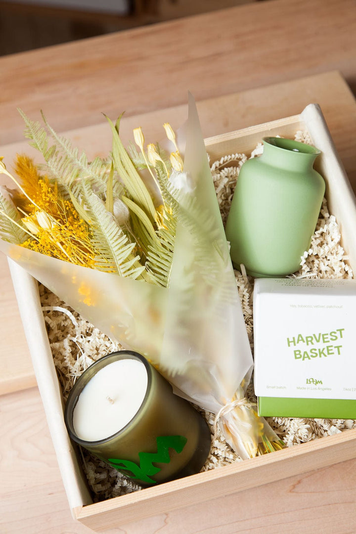 Gift Giving Harvest Gift Box send a bouquet- the best flower delivery