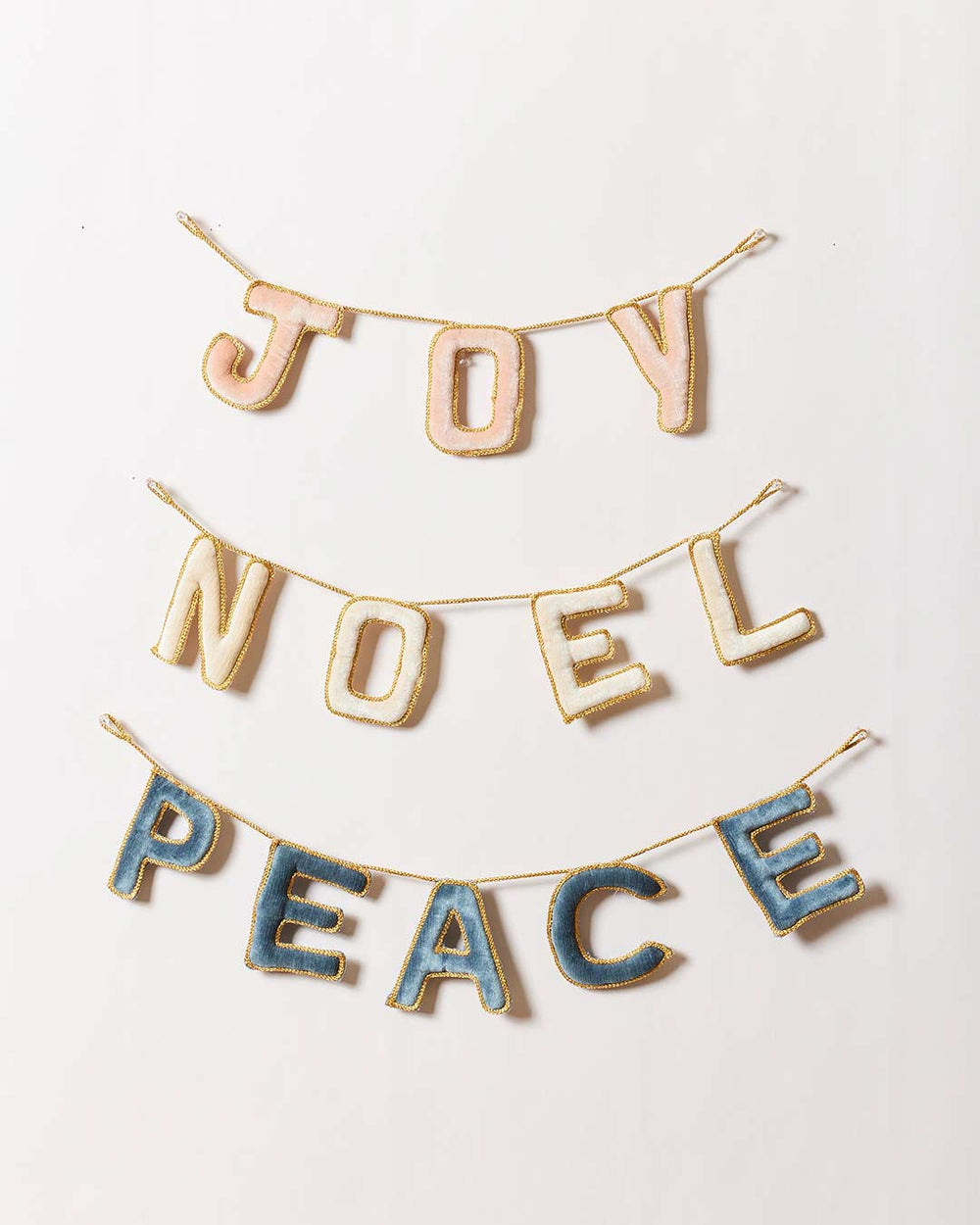 Holiday Greetings: Noel send a bouquet- the best flower delivery