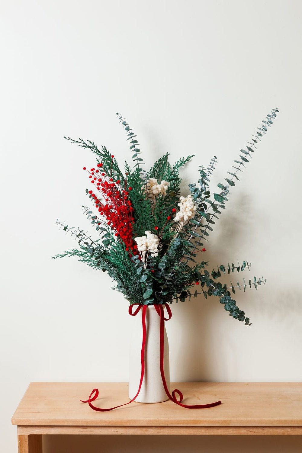 Bouquets Holiday Swag Bouquet send a bouquet- the best flower delivery