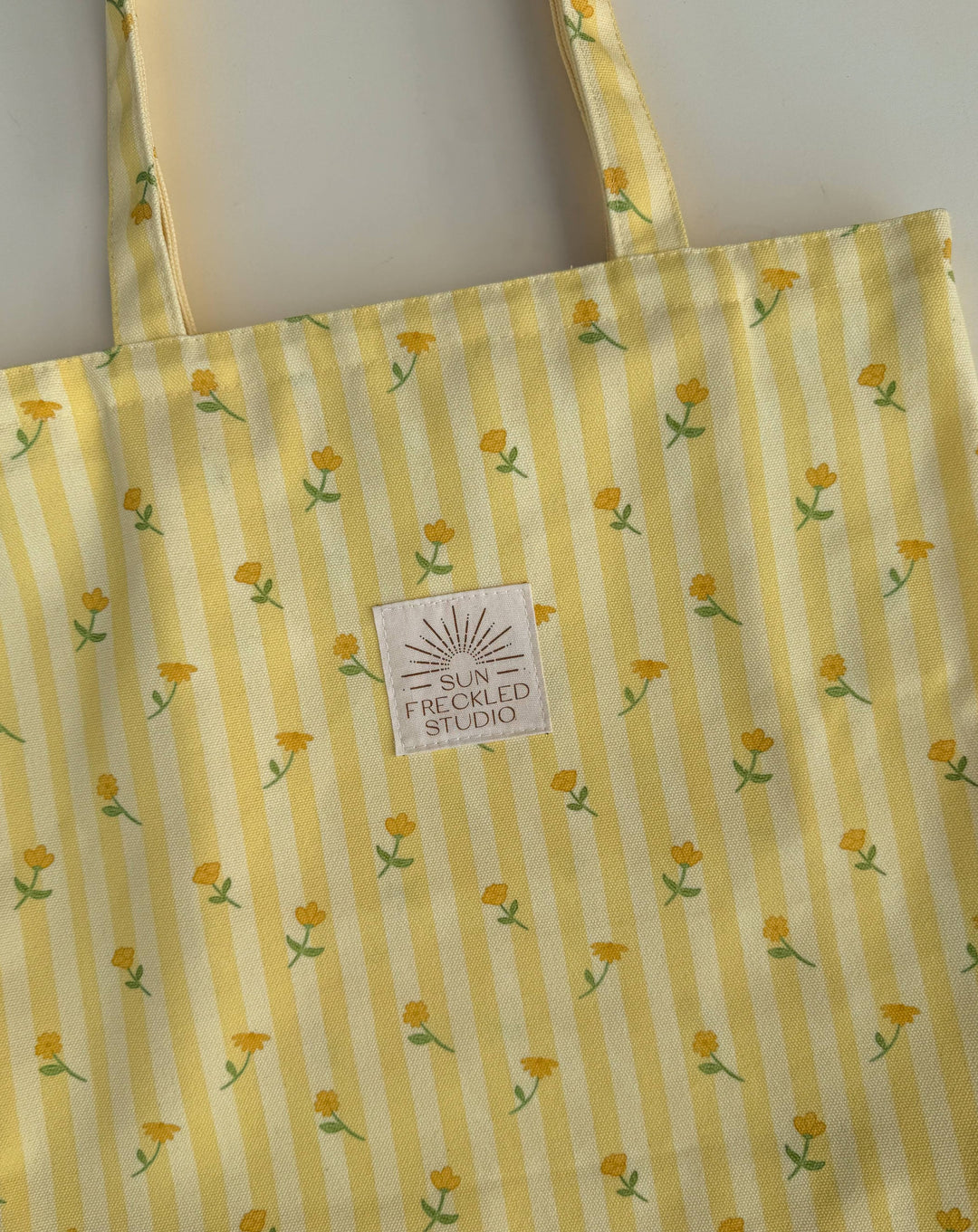 Lemon Blossom Tote Bag: Original send a bouquet- the best flower delivery