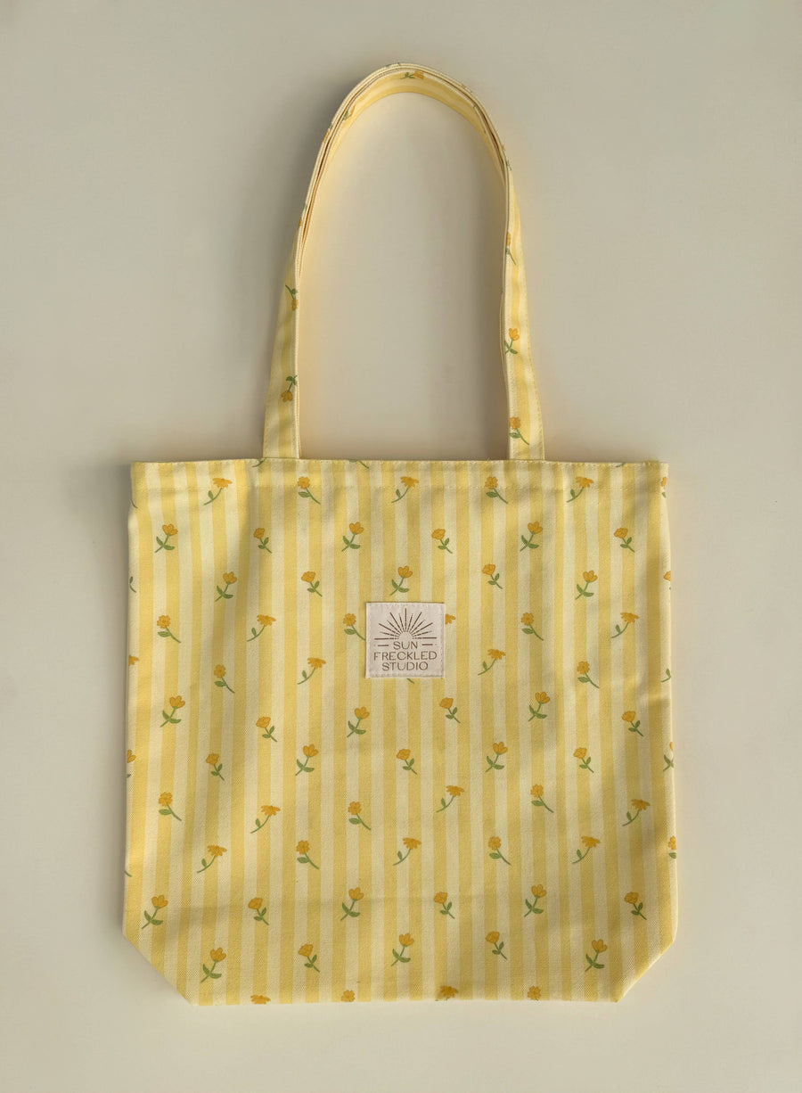 Lemon Blossom Tote Bag: Original send a bouquet- the best flower delivery