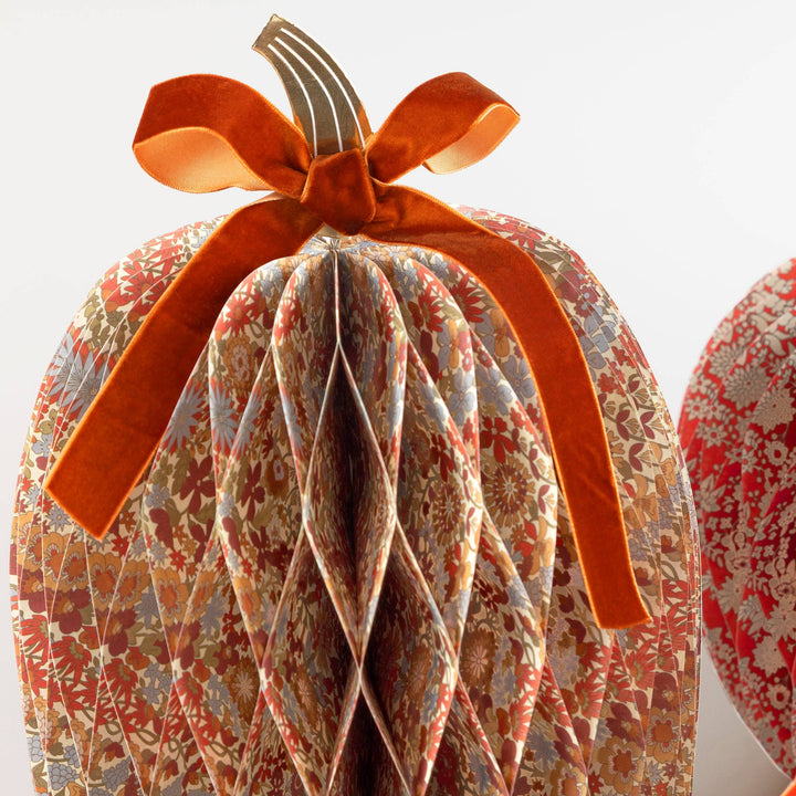 Meri Meri x Liberty Paper Honeycomb Pumpkins send a bouquet- the best flower delivery