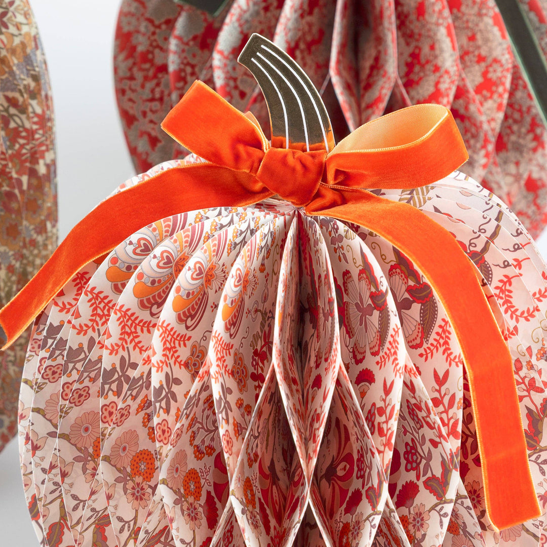 Meri Meri x Liberty Paper Honeycomb Pumpkins send a bouquet- the best flower delivery