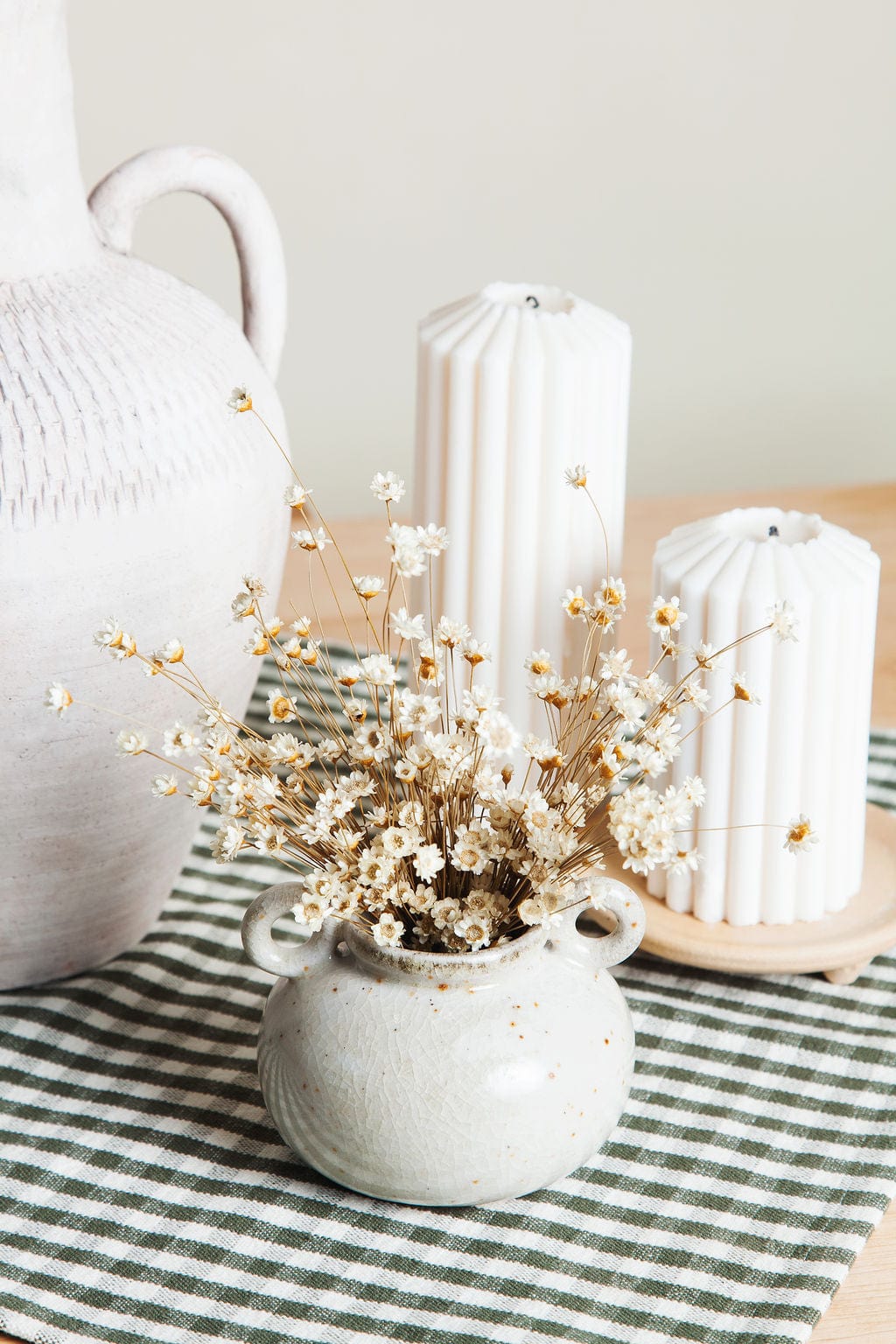 Bunches Natural White Star Flower send a bouquet- the best flower delivery