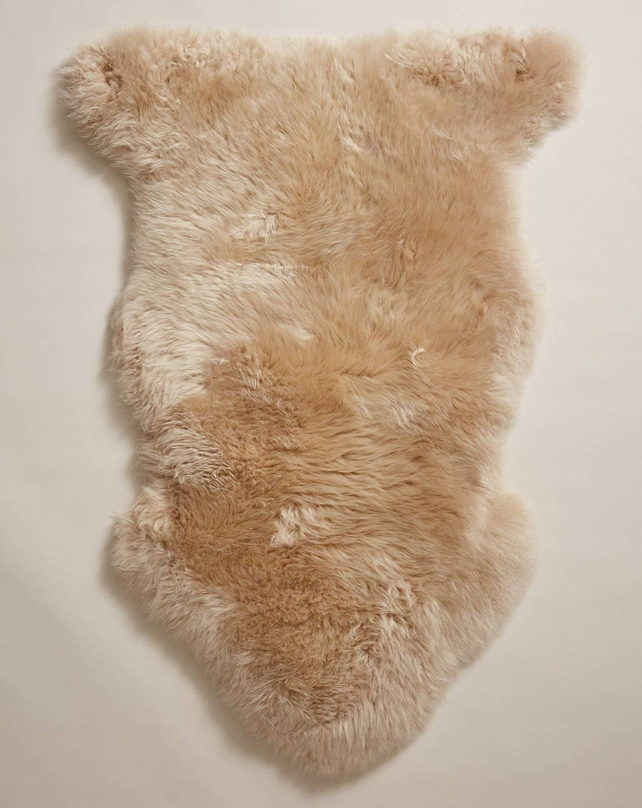 Nordic Sheepskin: Grey send a bouquet- the best flower delivery
