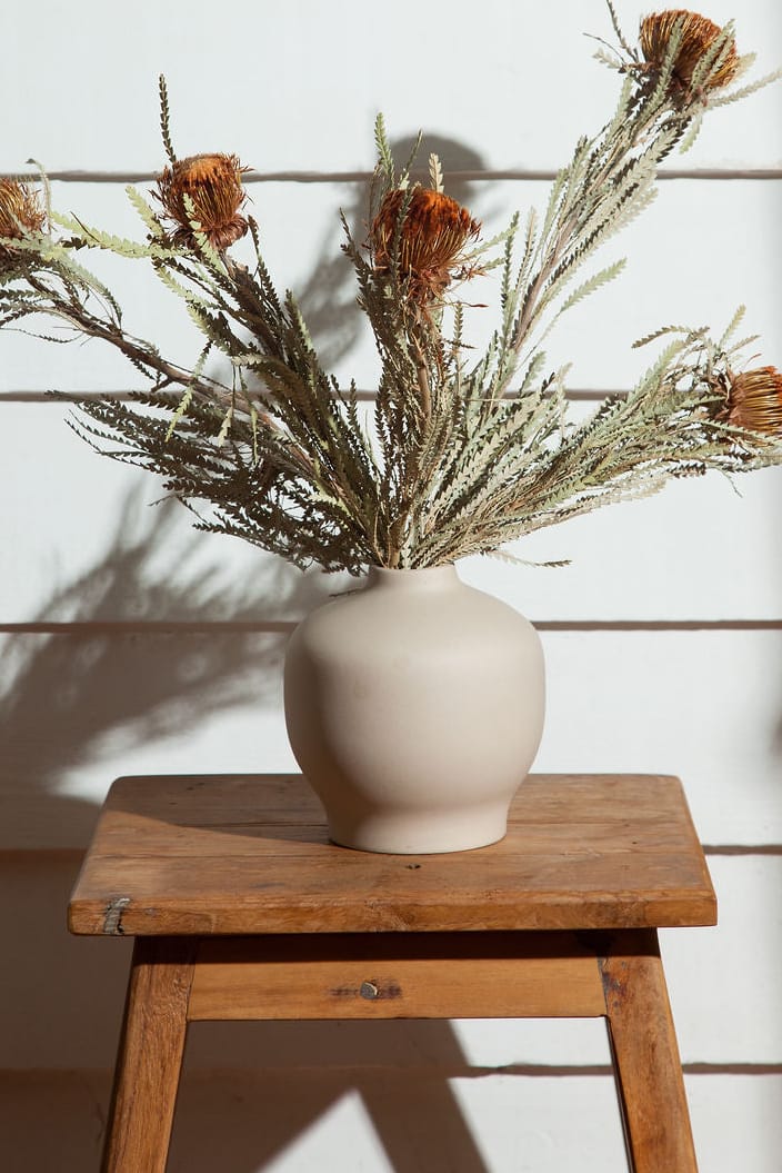 Oat Blossom Vase : Wide send a bouquet- the best flower delivery
