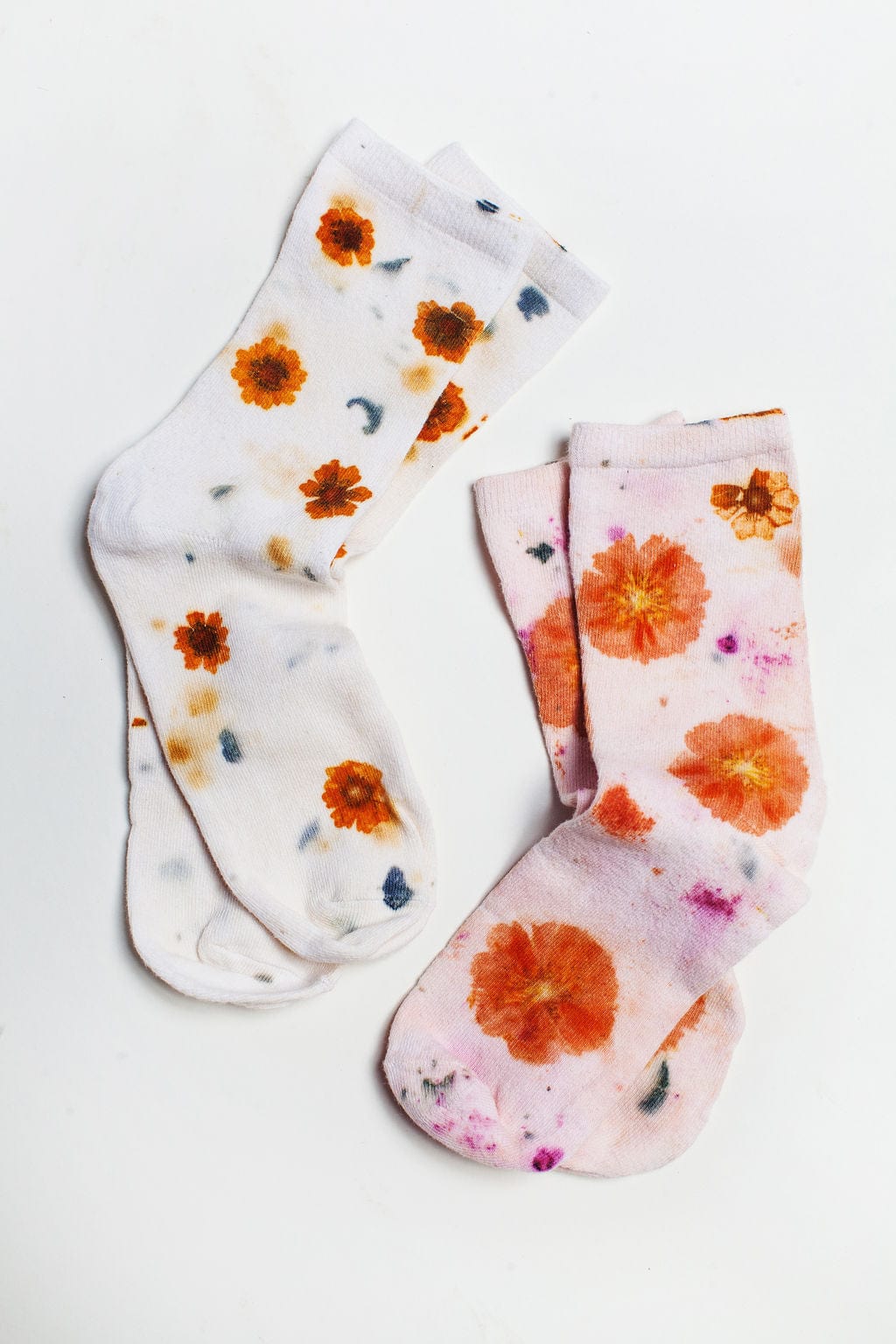 adb_botanical color Pressed Flower Socks