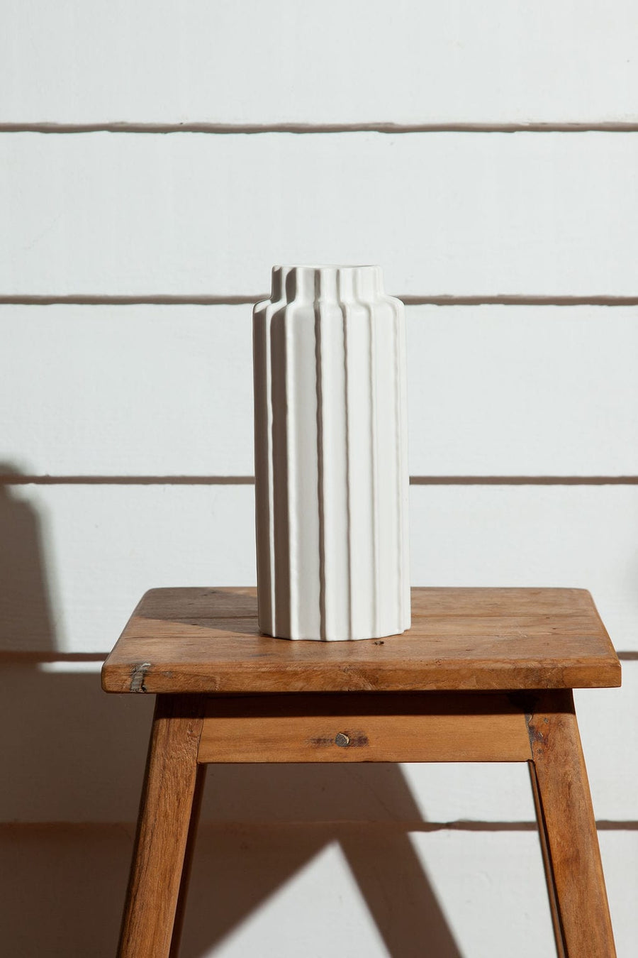 Vase Rib Vase : Short send a bouquet- the best flower delivery