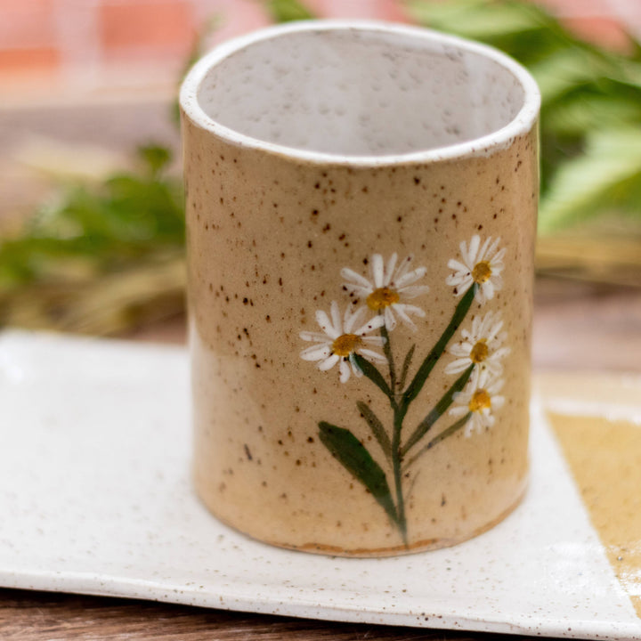 Rustic Daisy Handmade Pressed Flower Tumbler send a bouquet- the best flower delivery