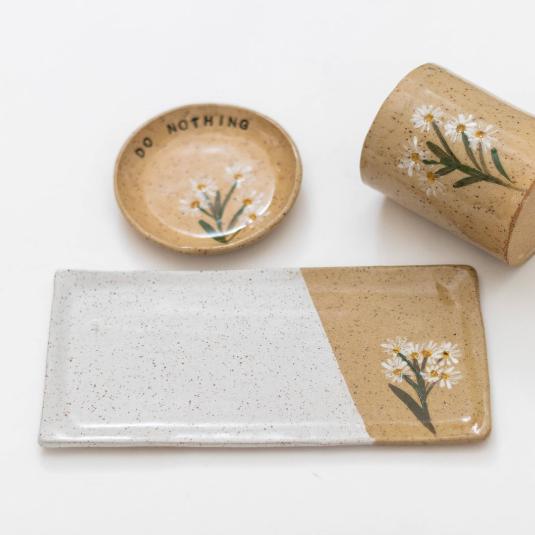 Rustic Daisy Handmade Pressed Flower Tumbler send a bouquet- the best flower delivery