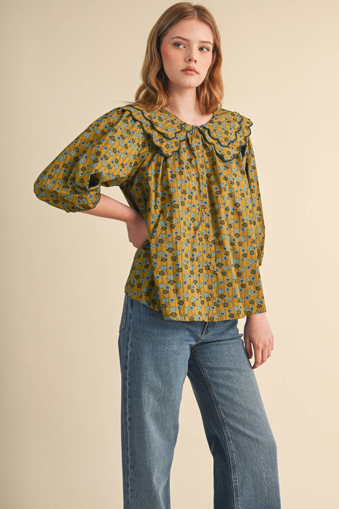 SCALLOPED DOLL COLLAR BUTTON UP FLORAL TOP MTP4964: SAGE FLORAL / M send a bouquet- the best flower delivery