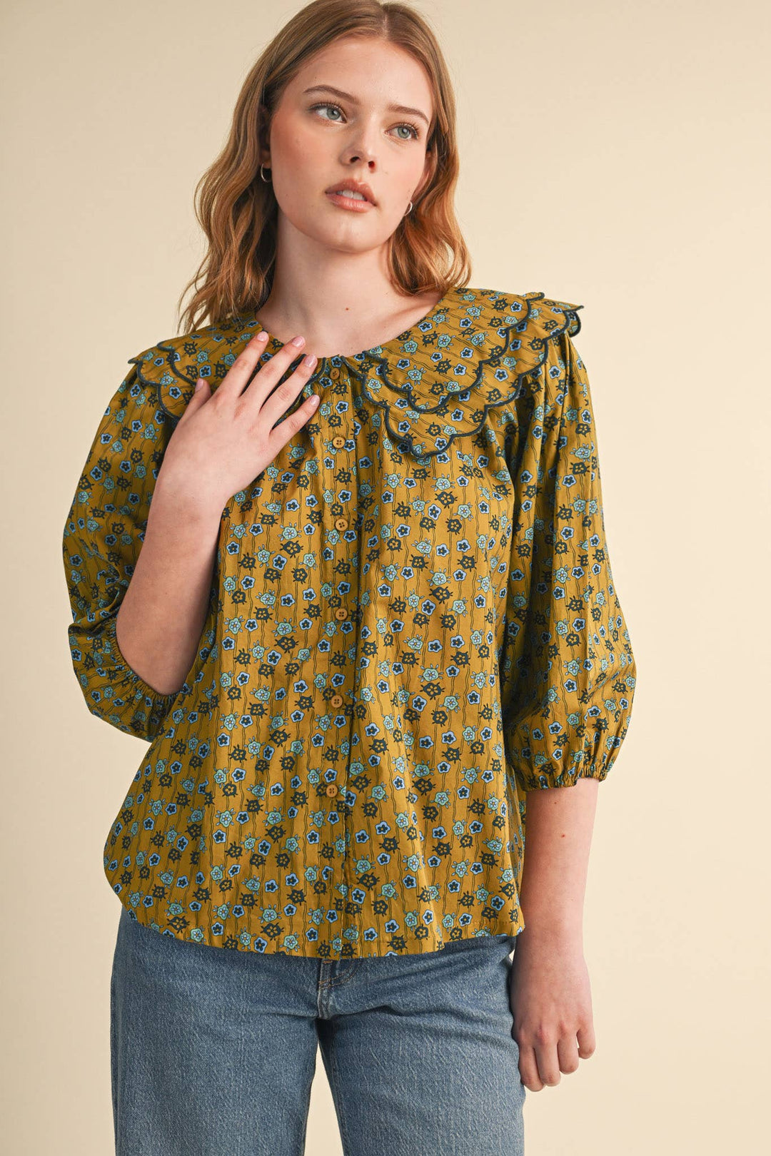 SCALLOPED DOLL COLLAR BUTTON UP FLORAL TOP MTP4964: SAGE FLORAL / M send a bouquet- the best flower delivery