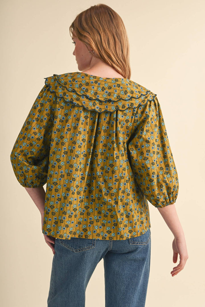 SCALLOPED DOLL COLLAR BUTTON UP FLORAL TOP MTP4964: SAGE FLORAL / S send a bouquet- the best flower delivery