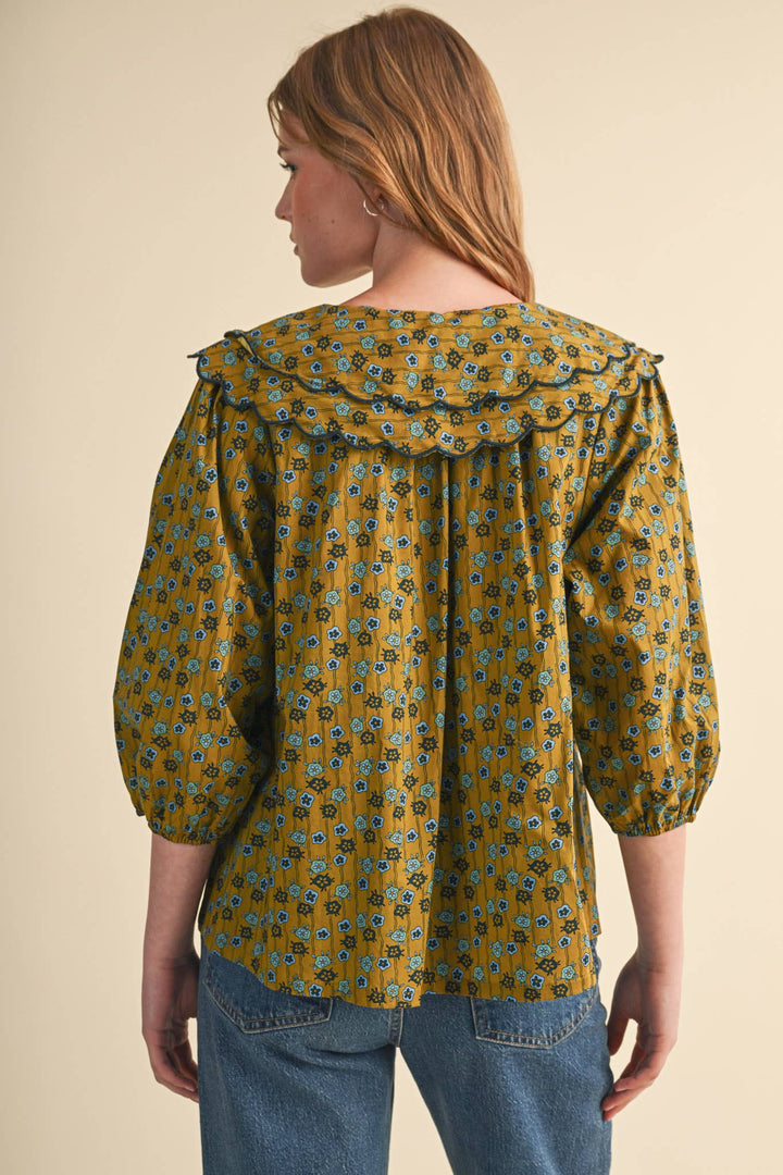 SCALLOPED DOLL COLLAR BUTTON UP FLORAL TOP MTP4964: SAGE FLORAL / S send a bouquet- the best flower delivery