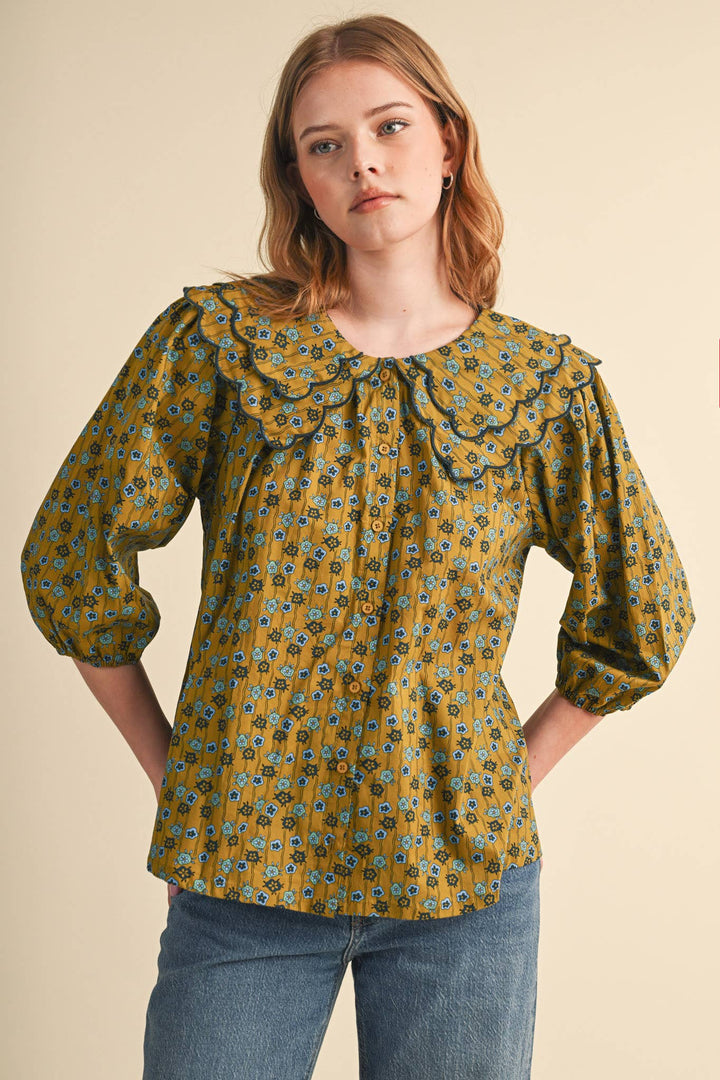 SCALLOPED DOLL COLLAR BUTTON UP FLORAL TOP MTP4964: SAGE FLORAL / S send a bouquet- the best flower delivery