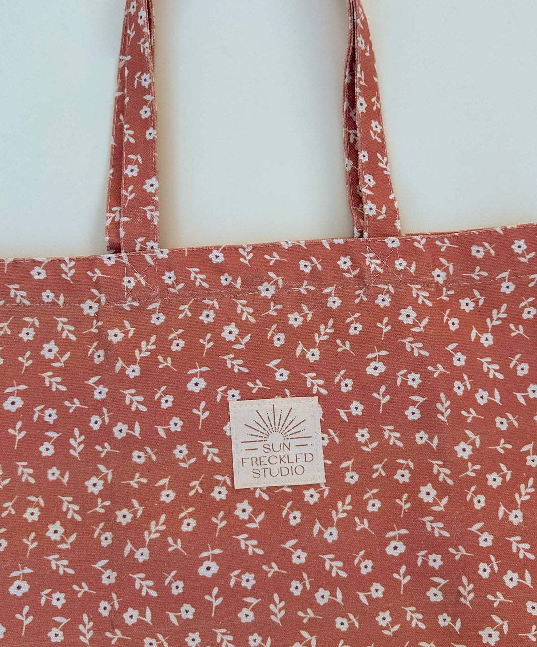 Sienna Flora Tote Bag: Wide send a bouquet- the best flower delivery