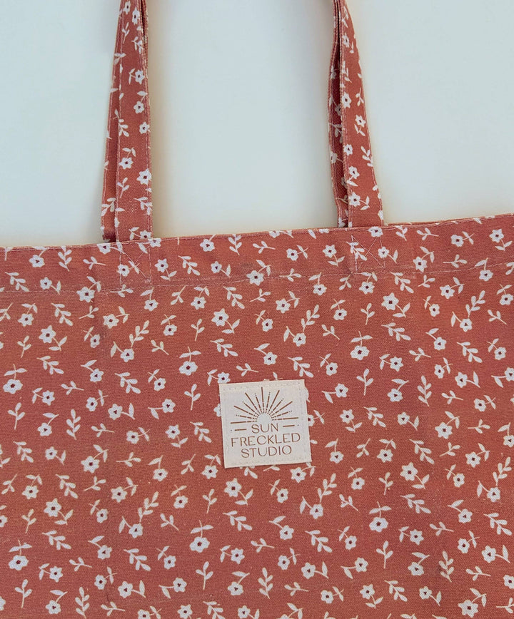 Sienna Flora Tote Bag: Wide send a bouquet- the best flower delivery