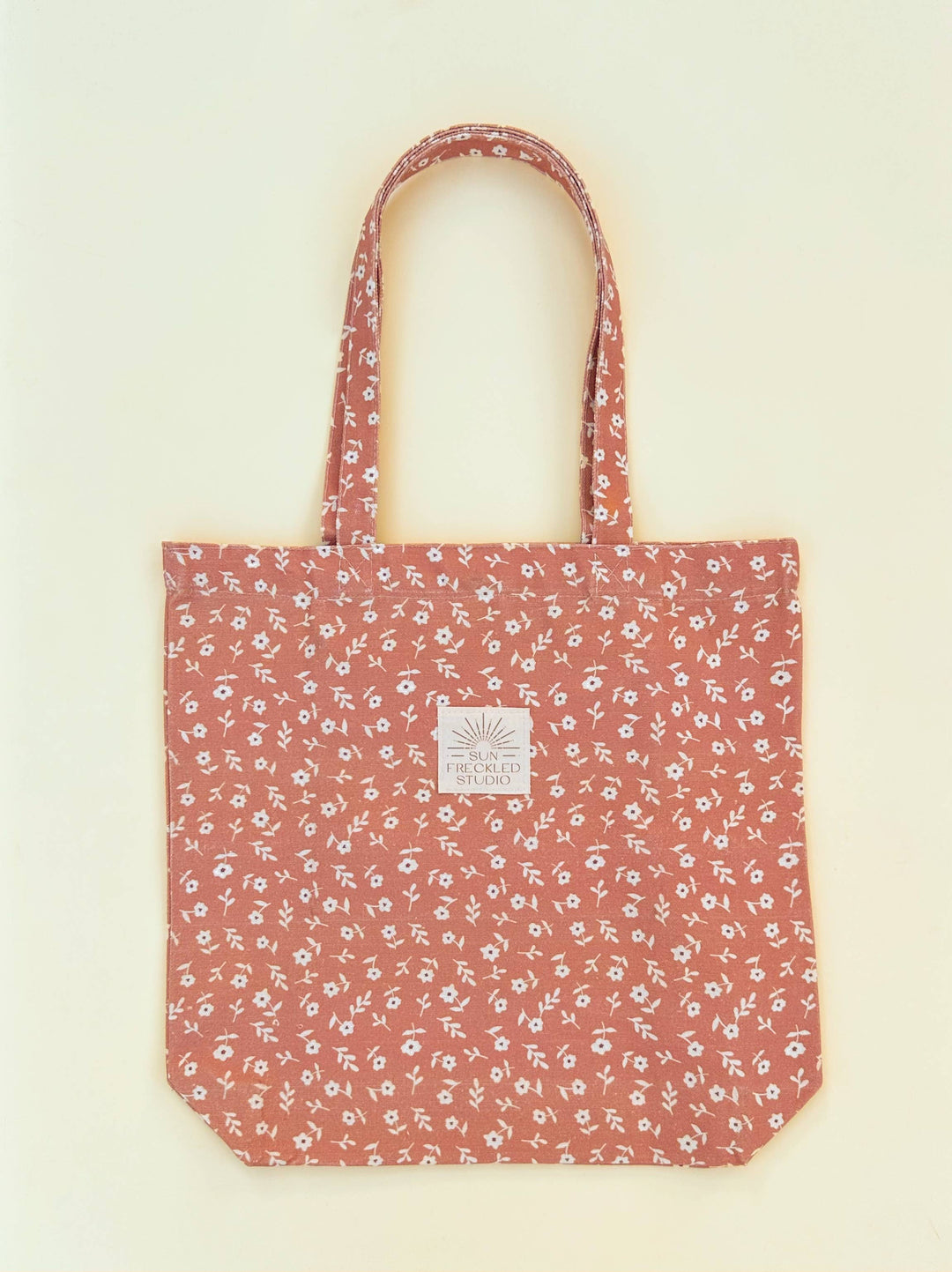 Sienna Flora Tote Bag: Wide send a bouquet- the best flower delivery