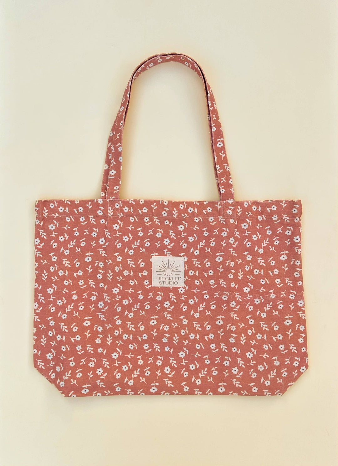Sienna Flora Tote Bag: Wide send a bouquet- the best flower delivery